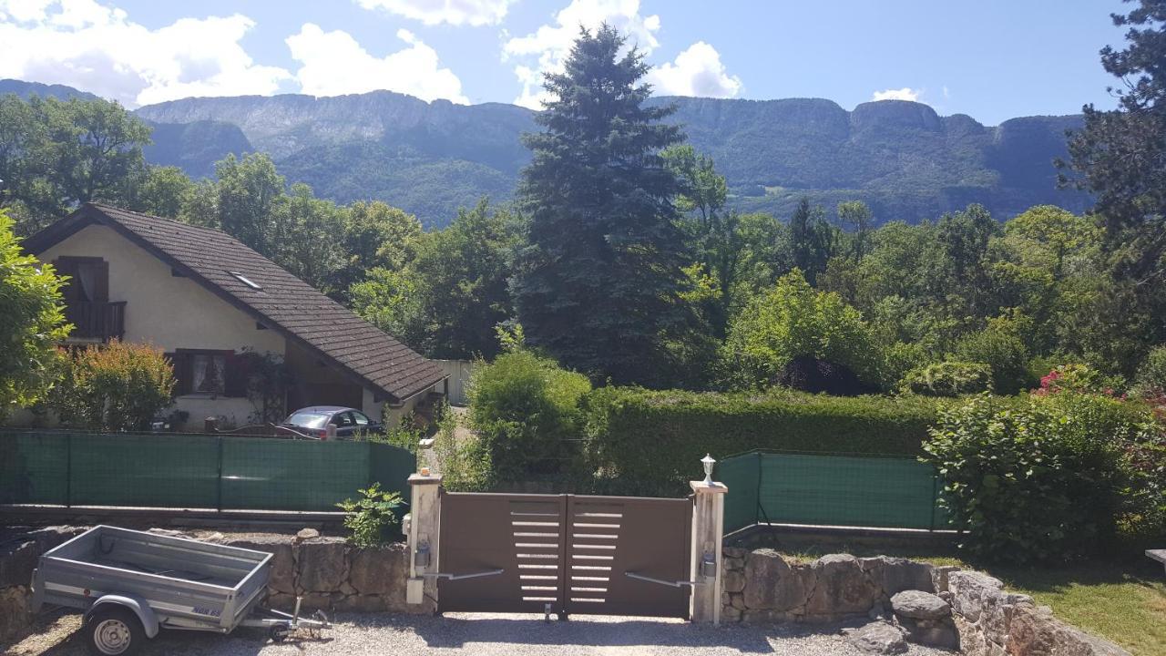 Appartement Au bout du lac d'Annecy à Doussard Extérieur photo